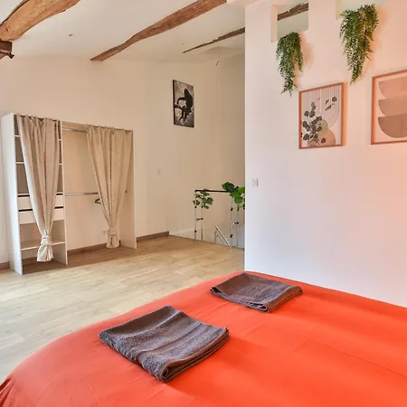 Tbhome #parking #climatisation Apartment